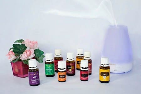 10 Essential Oils that Work Quickly to Treat & Heal Cold Sores!